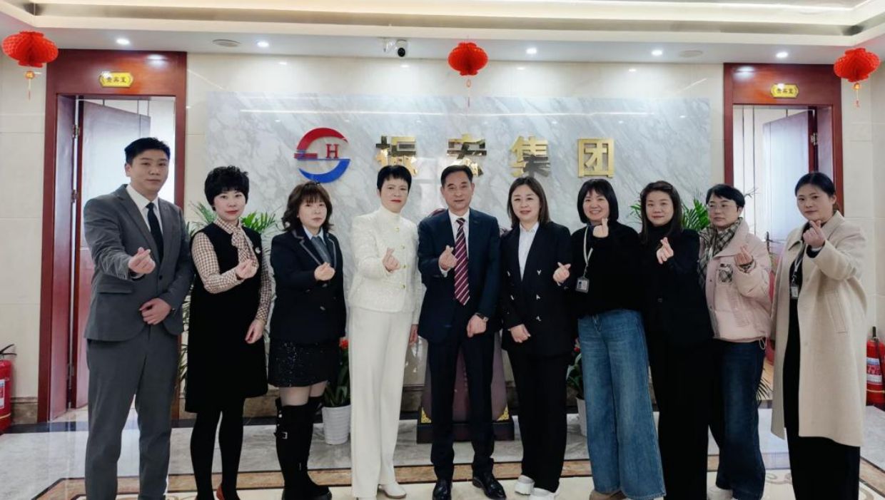 auto_1416.jpg auto_1416.jpg